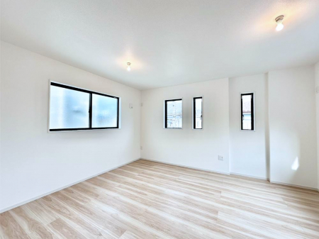 ���̑����ρ@2�ʍ̌����m�ۂ������邢��ԁB�Ƒ��݂�Ȃ����K�ȕ�炵����������݌v�ł��B