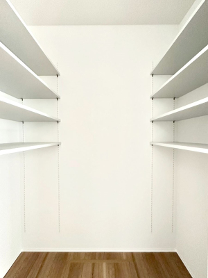 ���̑����ρ@�L�b�`���ɂ̓p���g���[�I�H�ނ̃X�g�b�N�͂������A���p�i�̎��[�Ȃǎg�����͂��낢��I