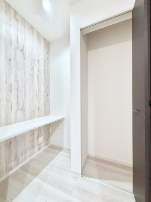 ���̑����ρ@�L�b�`���ɂ̓p���g���[�I�H�ނ̃X�g�b�N�͂������A���p�i�̎��[�Ȃǎg�����͂��낢��I