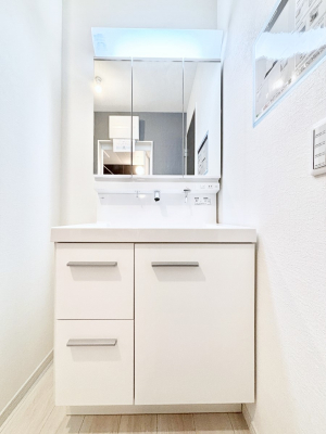 ���ʑ�E���ʏ��@�傫�����₷���O�ʋ��Ő�����������ʑ�́A�g�����Ȃ݃`�F�b�N�┧�̂������ɂ������߂ł��B 