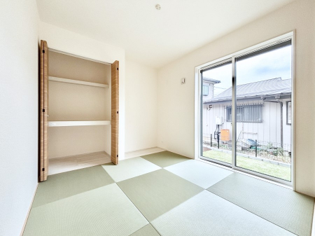 ̑ρ@_炩̋Ԃ́Aql̗Vя◈q̂ĂȂ̏ꏊƂďd󂵂܂B 