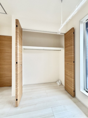 [@m̃N[[bgBŝŌ̈ߗނ܂܂B