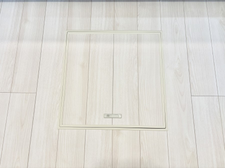 ̑ρ@[tIpiEpi̎[ɂ劈B