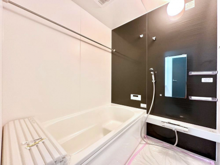 �����@����̔�����₷��؂ȃo�X�^�C���B�������Ƃ����C���y����Ŕ����Ƃ肽���ł��ˁI  