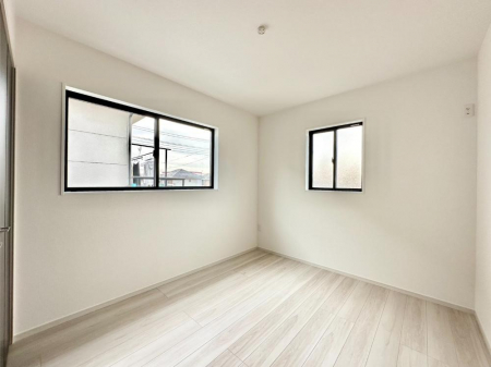 ���̑����ρ@2�ʍ̌����m�ۂ������邢��ԁB�Ƒ��݂�Ȃ����K�ȕ�炵����������݌v�ł��B