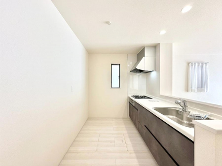 Lb`@Ƃ肠Lb`ł͂ƑƊył܂B