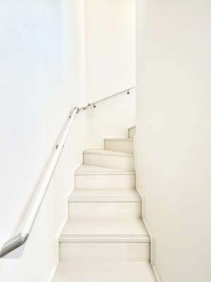 ���̑��@���S�����l�����K�i�ɂ͎肷���ݒu���Ă��܂�