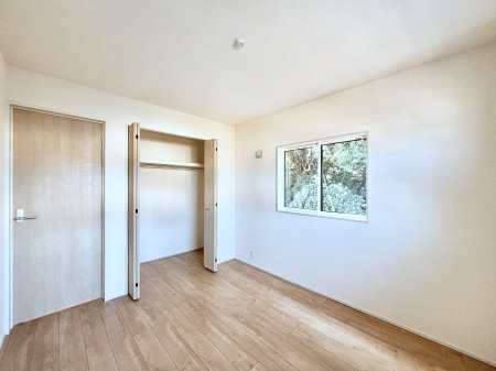 �q�������@�q�������ɂ��������߂Ȏ��[�X�y�[�X�����Ղ�̋���