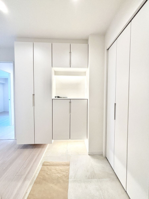 ���̑����ρ@�����Ղ���[�ł���V���[�Y�{�b�N�X�ŉƑ��S���̌C���A���ւ�������B  