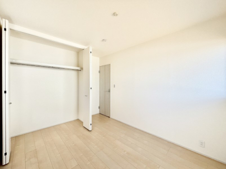 �q�������@�q�������ɂ��������߂Ȏ��[�X�y�[�X�����Ղ�̋���