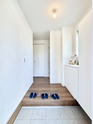 ���ց@�Ƒ��̋A��₨�q�l�������������}���錺��  