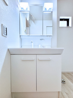 ���ʑ�E���ʏ��@�傫�����₷���O�ʋ��Ő�����������ʑ�́A�g�����Ȃ݃`�F�b�N�┧�̂������ɂ������߂ł��B 