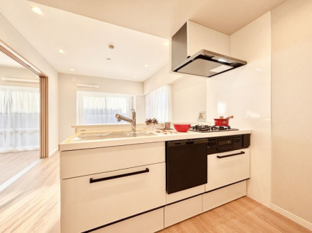 �L�b�`���@�L�X�Ƃ����g������̗ǂ��L�b�`���œ��X�̂��������y�����Ȃ肻��