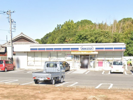 ӊ@Rrj 700m ~jXgbv RvؓX