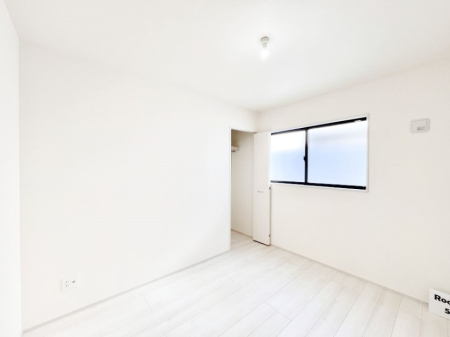 �q�������@���q���܂̂������Ƃ��Ă��I�ߗނ̐������ڂɕ֗��ȃN���[�[�b�g�t���̗m���B