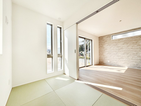 ���̑����ρ@���r���O�אڂ̘a���͖����̕�炵�ɖ����ƈ��炬�������炵�Ă���܂�