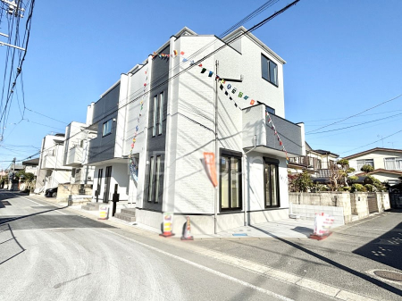 ���n�O�ώʐ^�@�O�ʓ��H�͂�����Ɛ�������Ă��܂�  