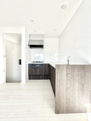 �L�b�`���@L���^���Ɨ�������X�y�[�X���L�X�Ǝg���܂��B�R���p�N�g�ɓ����Ă��������N���N�B  