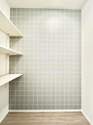 ���̑����ρ@�L�b�`���ɂ̓p���g���[�I�H�ނ̃X�g�b�N�͂������A���p�i�̎��[�Ȃǎg�����͂��낢��I