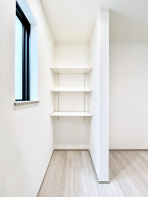 ���̑����ρ@�L�b�`���ɂ̓p���g���[�I�H�ނ̃X�g�b�N�͂������A���p�i�̎��[�Ȃǎg�����͂��낢��I