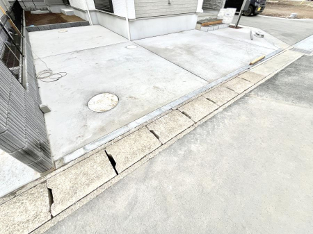 �@�����Ɍ������Ȃ����ԃX�y�[�X�B