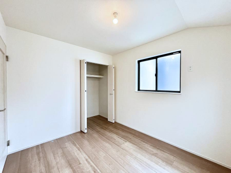 �q�������@�q�������ɂ��������߂Ȏ��[�X�y�[�X�����Ղ�̋���