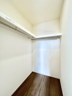 ���̑��@�t�@�~���[�N���[�[�b�g�B�X�[�c�P�[�X��G�ߏ����Ȃǂ��܂Ƃ߂Ď��[�ł��܂�