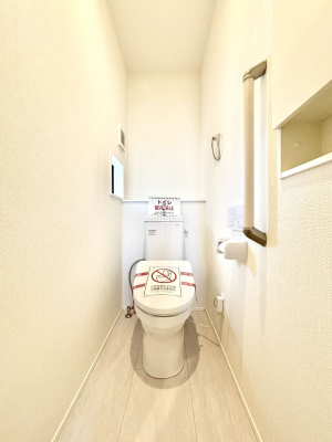 gC@gC1K2KꂼɔzuĂĂƂĂ֗łB 