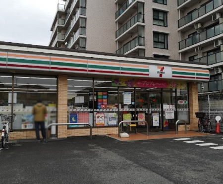 ���ӊ��@�R���r�j 400m �Z�u��-�C���u�� �������܌��R�P���ړX