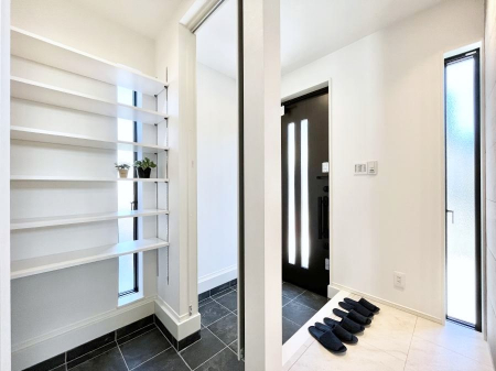 ց@V[YCN[NťցBƑŠCJȂǂ[ł܂B