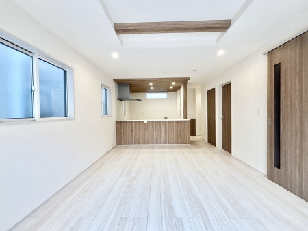 rO@Ƒc̎ԂȂ났̃rO_CjOB   