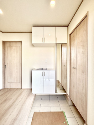 ���ց@�Ƒ��̋A��₨�q�l�������������}���錺��  