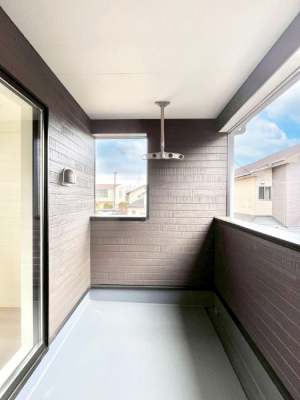 �o���R�j�[�@������̃o���R�j�[�I���Ƒ��̐��󕨂͂������A���z�c�������Ղ花���܂��I