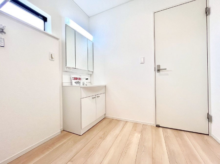 ���ʑ�E���ʏ��@���邢���ʏ��͖����̐g�x�x���y�����ł����Ⴂ�����ł��B