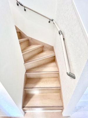 ���̑��@���S�����l�����K�i�ɂ͎肷���ݒu���Ă��܂�