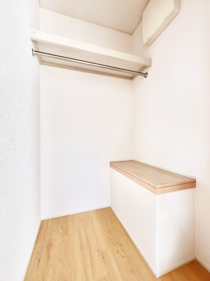 ̑@ߗނnK[Ɋ|܂܎[łWICBߗނ̐ڂ₷ĕ֗łI