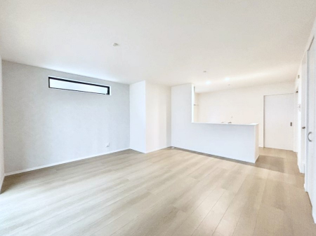 ���r���O�@�i�`�������e�C�X�g�̗D�����_�炩���F�g���̃t���[�����O���f�G�ȃ��r���O�ł��ˁB