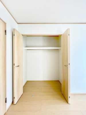 [@m̃N[[bgBŝŌ̈ߗނ܂܂B