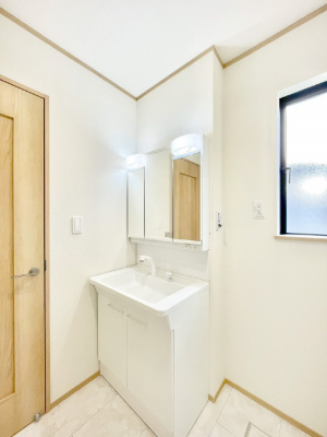 ̑@邢ʏ͖̐gxxyłႢłB    