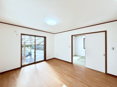 rO@傫ȑ炽Ղ̗zƕ郊rO