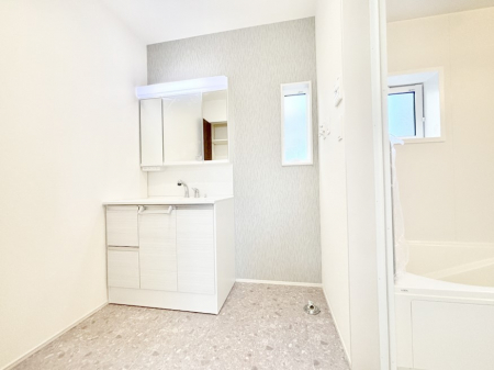 ���̑��@���������Ă���̂Ŏ��C�̑����ꏊ�ł����C���\���s���܂��B�����̐g�x�x���C�����ǂ��I