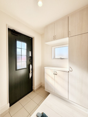 ���ց@����I�𗘗p���āA���z�������������q�l�������ĂȂ��ł��܂��B