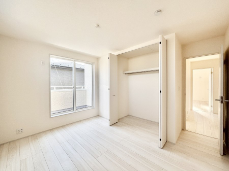 �q�������@�q�������ɂ��������߂Ȏ��[�X�y�[�X�����Ղ�̋���