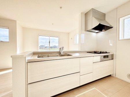 �L�b�`���@�������������I�ɁA�y�����I�V�X�e���L�b�`��  