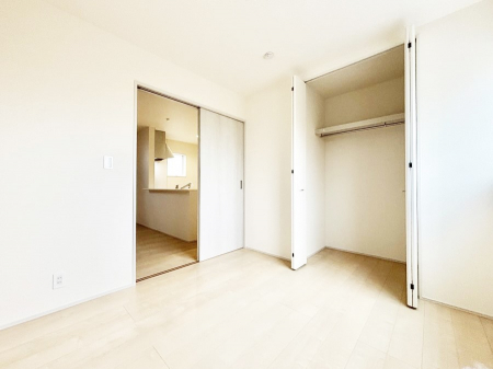 ���̑����ρ@���r���O�אڂ̗m���͌��Ƃ��Ă����p�ł��܂�