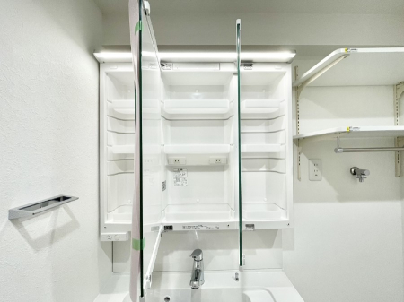 ̑ρ@Oʋ̗ɁAϕiqpiȂǂ[\Bʑƕۂ܂I