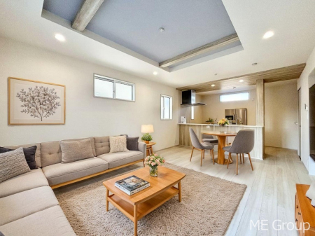 rO@Ƒ̓₩Șbŕ܂閾邢rO  ƋCGł