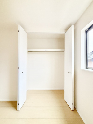 [@m̃N[[bgBŝŌ̈ߗނ܂܂B