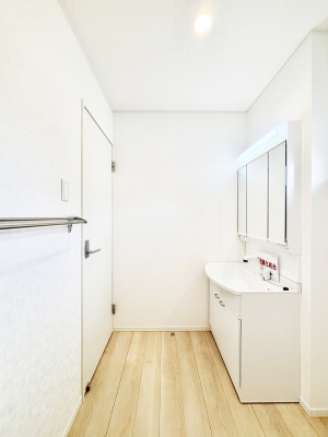 ���̑��@�L�X�Ƃ�Ƃ�̂��郉���h���[�X�y�[�X