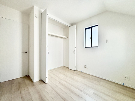 �Ԏ��}�i�̂P�ˌ��j�@�}�ʂƈقȂ�ꍇ�͌�����D��